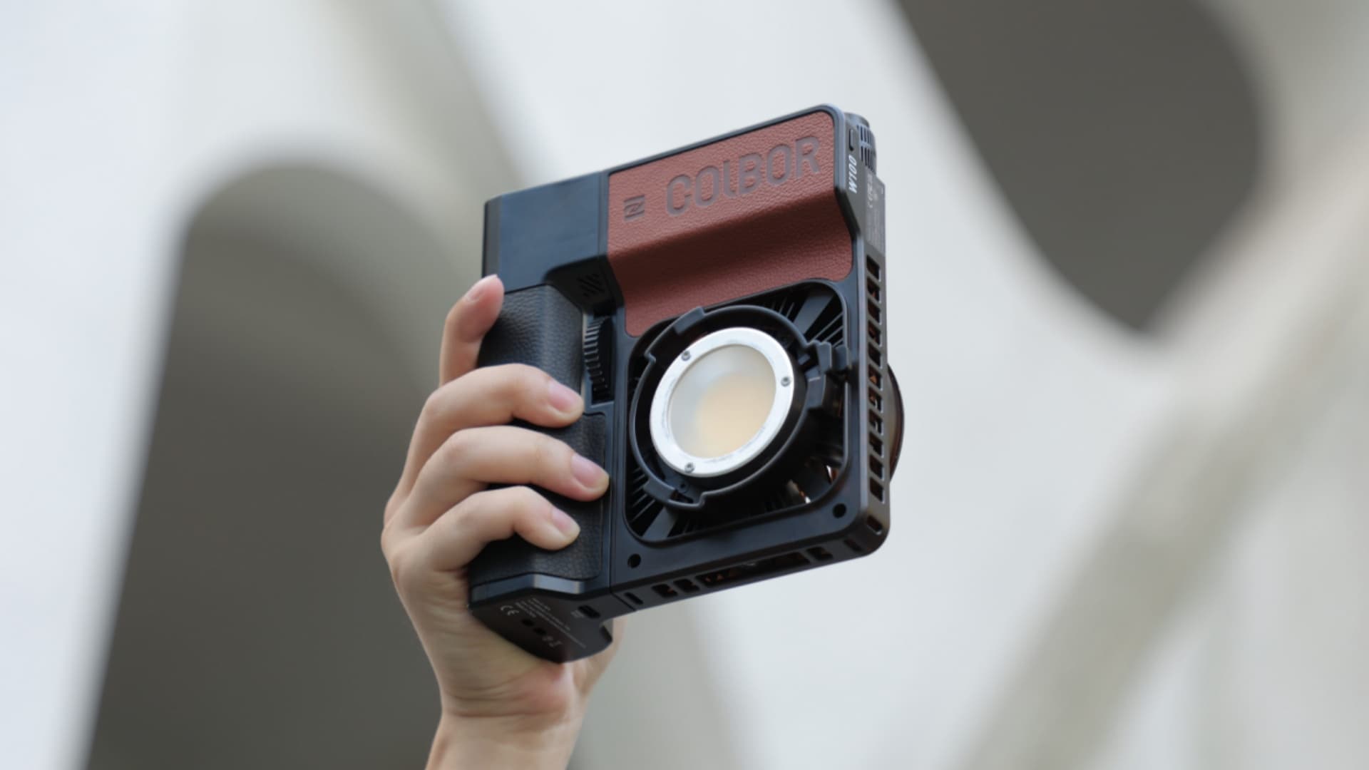 Portable LED lights for photography: Best picks and tips for 2025