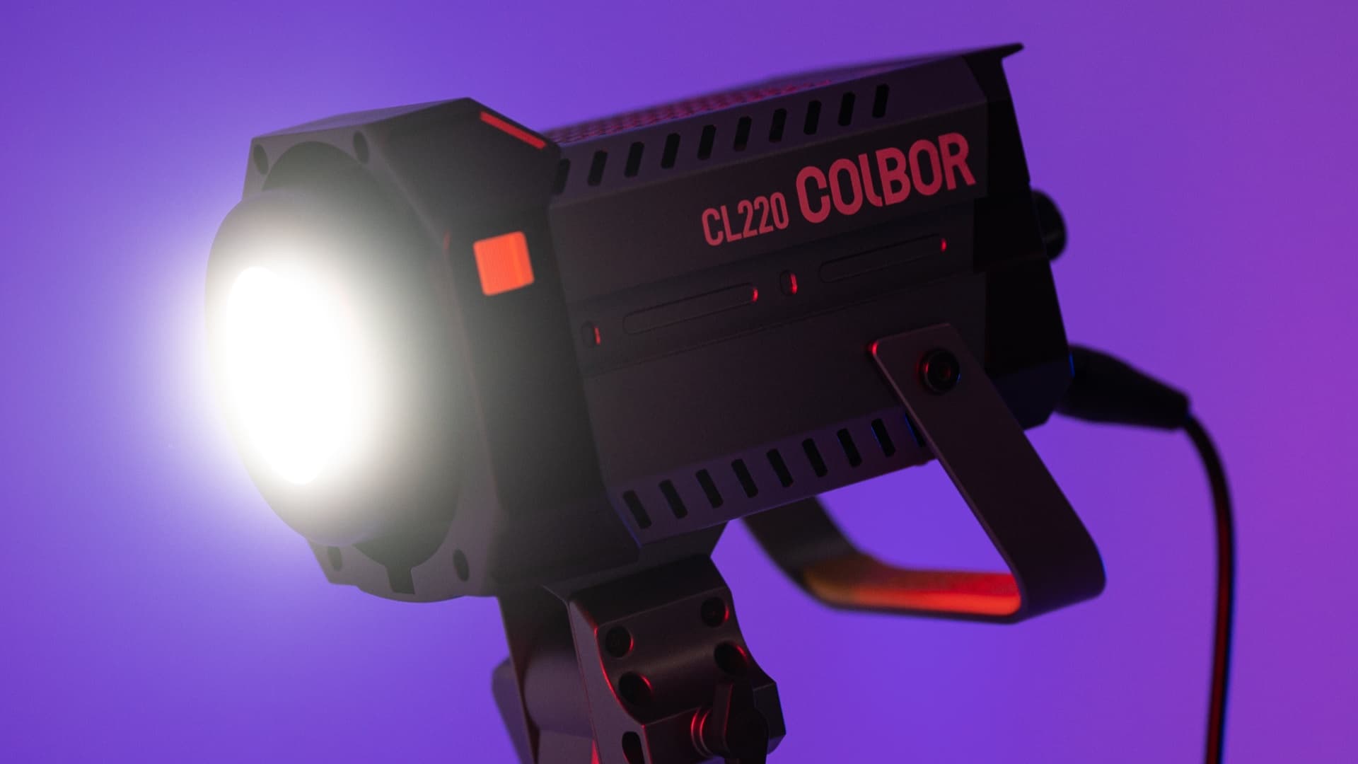 Coltech Light What is the best light for product photography? – COLBOR
