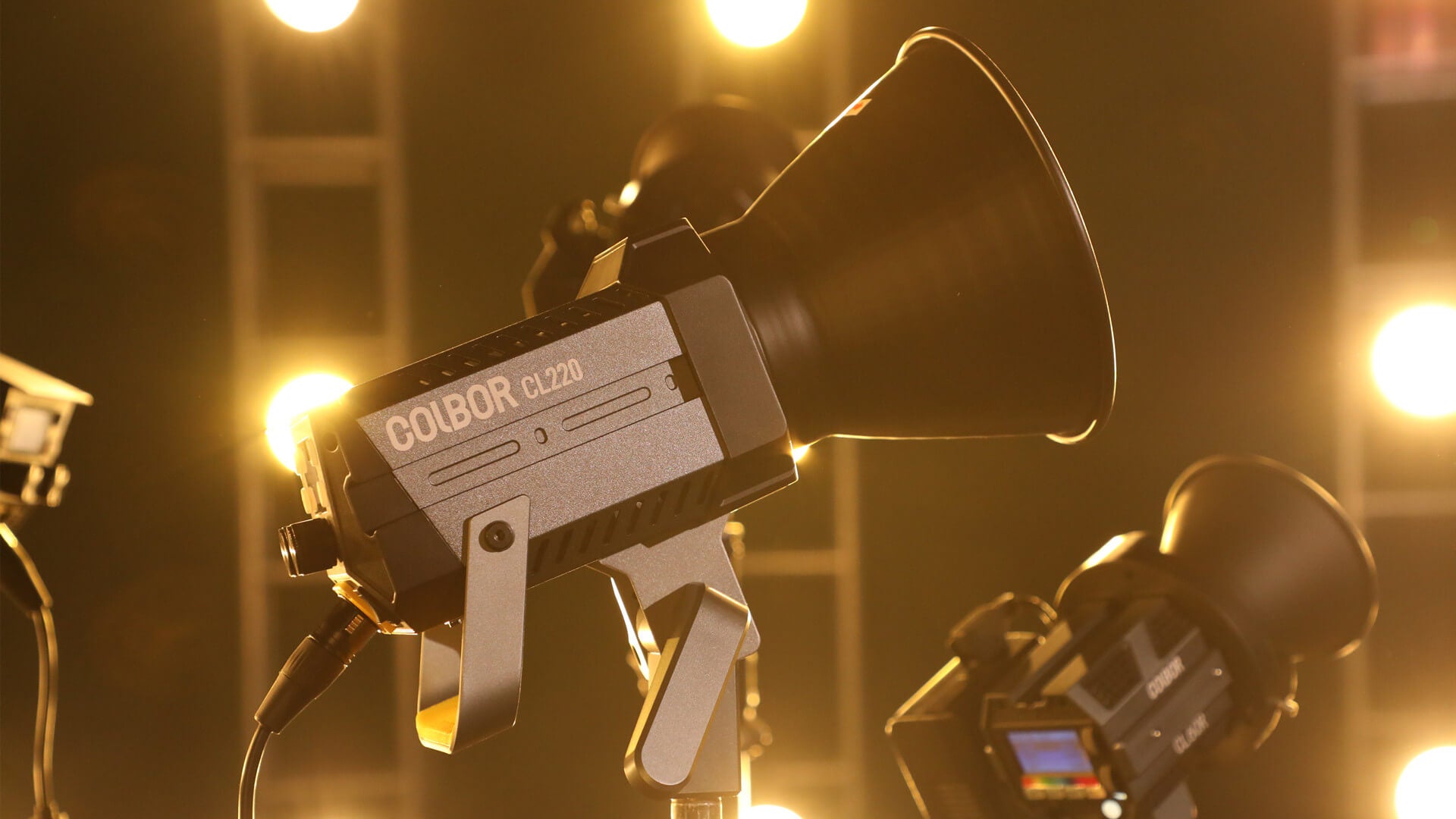 What are the best LED lights for video production at COLBOR?