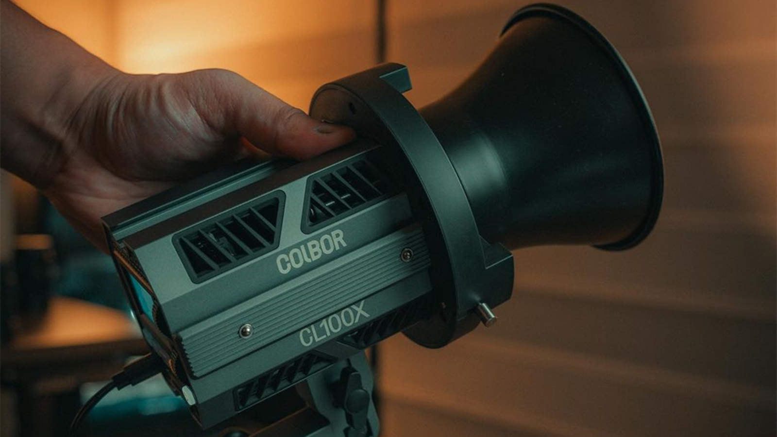 Beginner’s guide to studio light for portrait photography