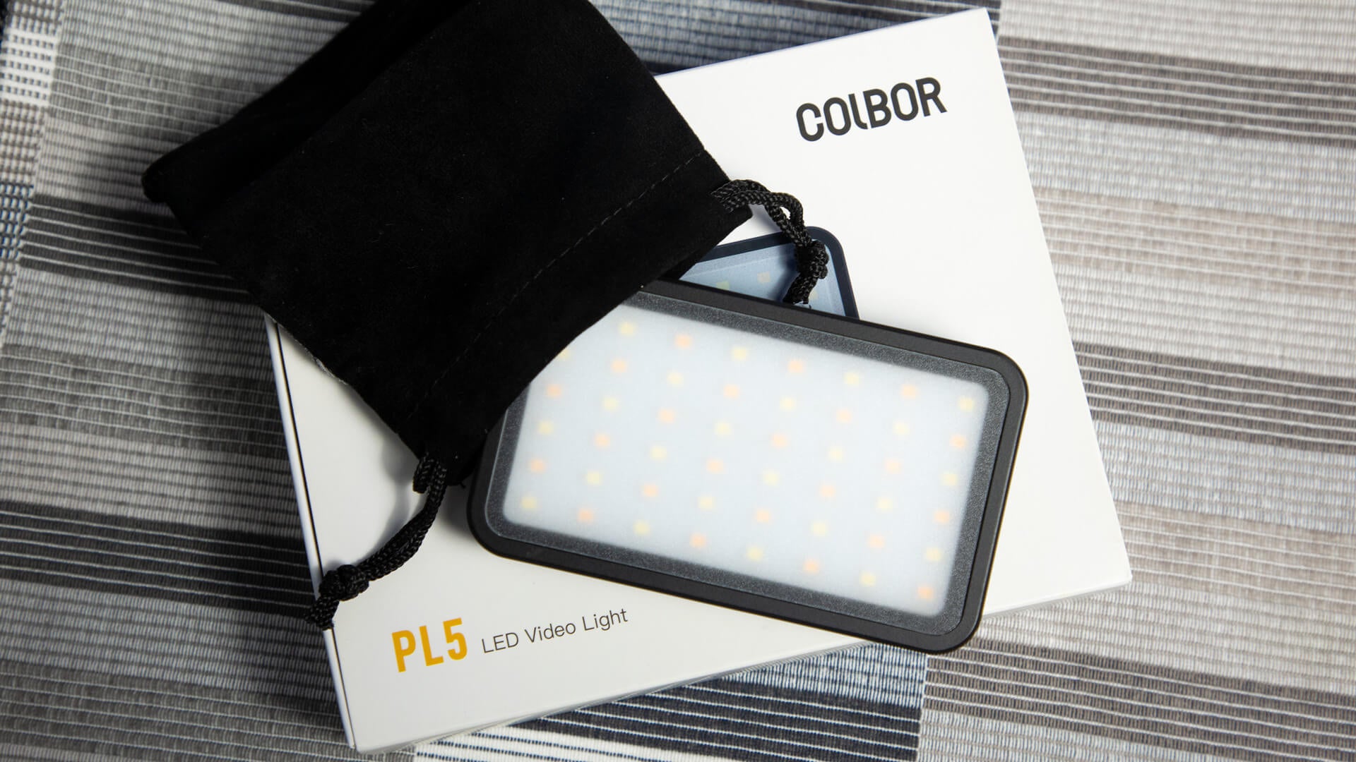 Product review: What is COLBOR PL5 YouTube camera light?