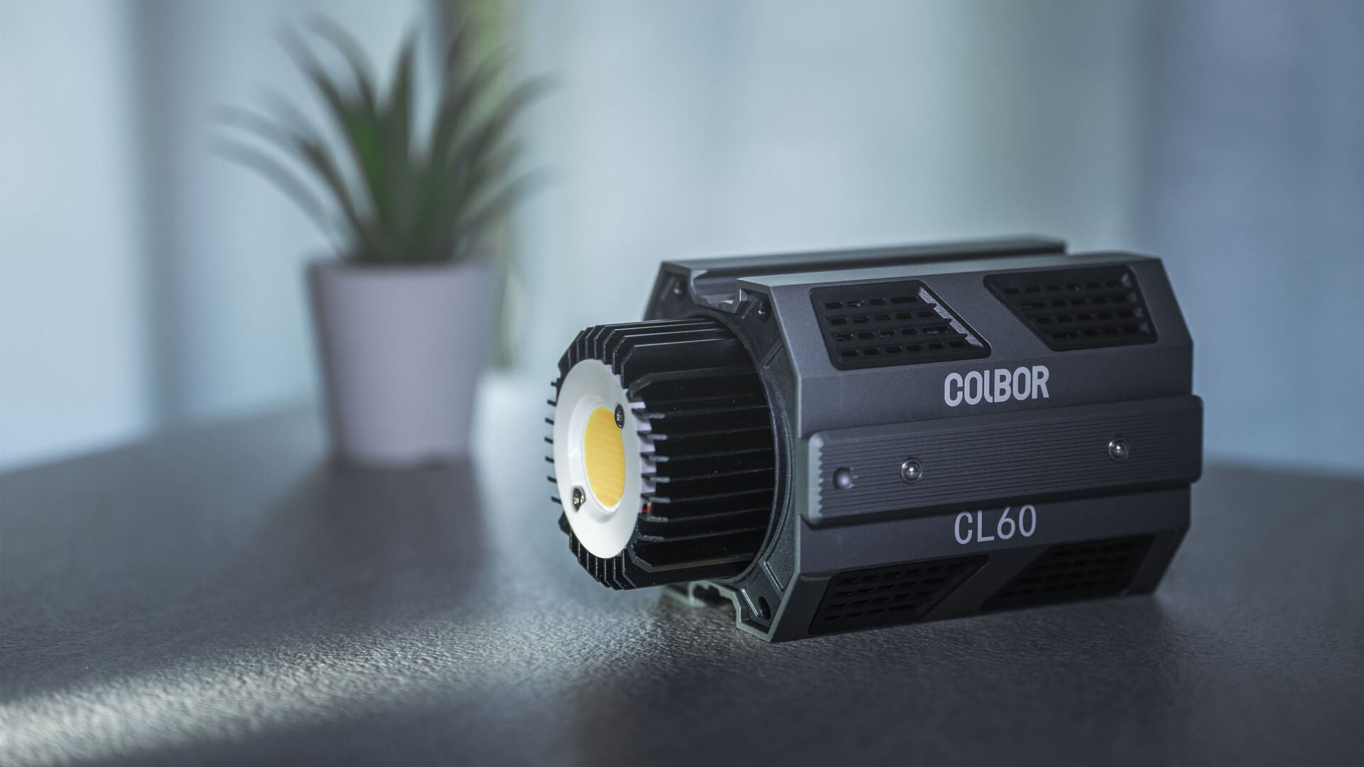 Five video lighting equipment for video creators