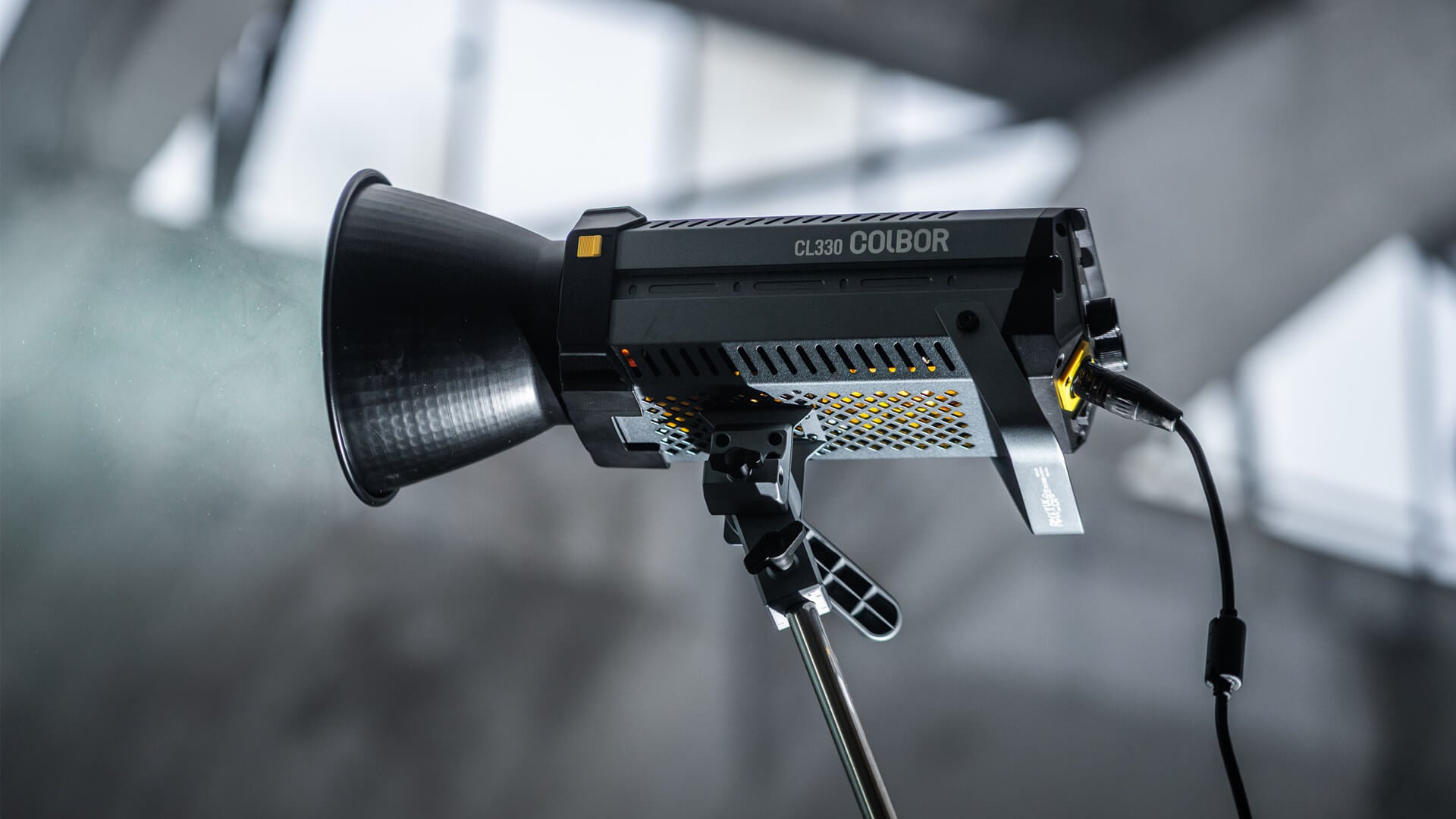 A guide for novice streamers to get live stream lighting – COLBOR