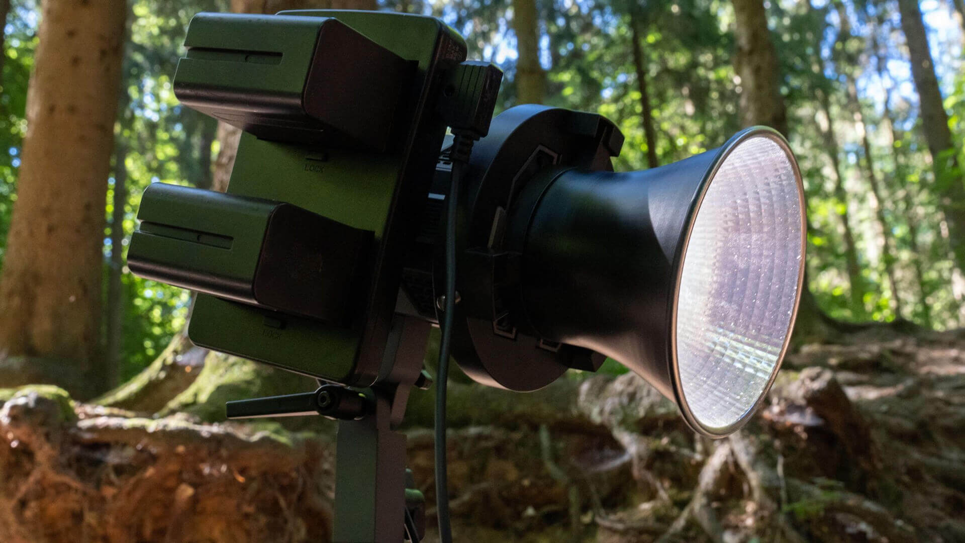 Basics of battery powered photography lights