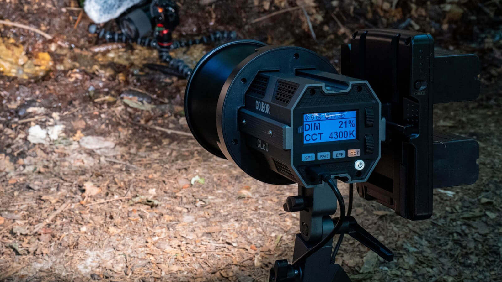 How to connect studio lights to camera: 3 ways to use – COLBOR