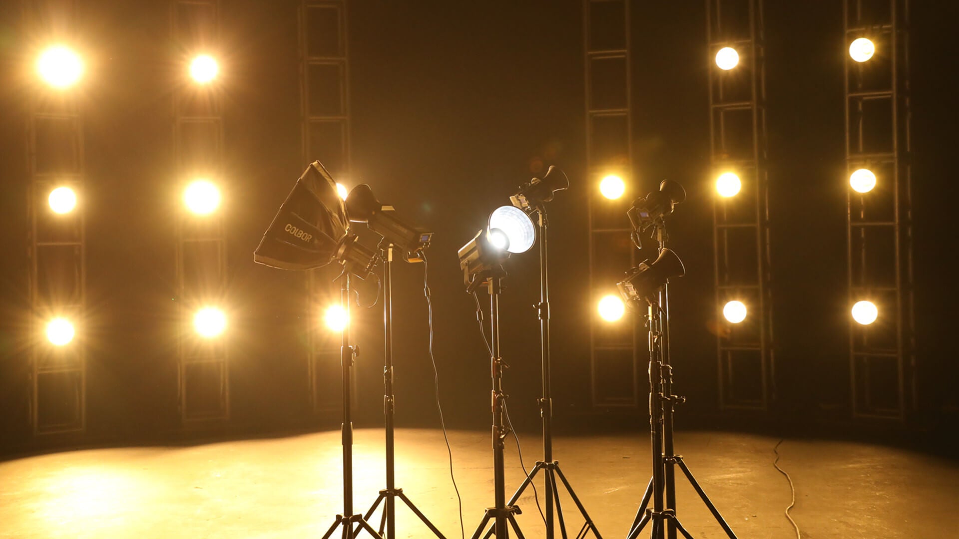 How to use hard light in portrait photography?