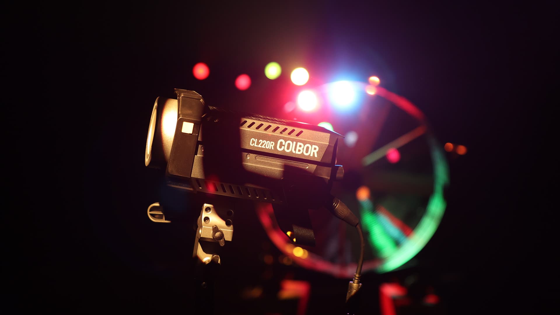 Light Video Buyer’s Guide to RGB video light – COLBOR