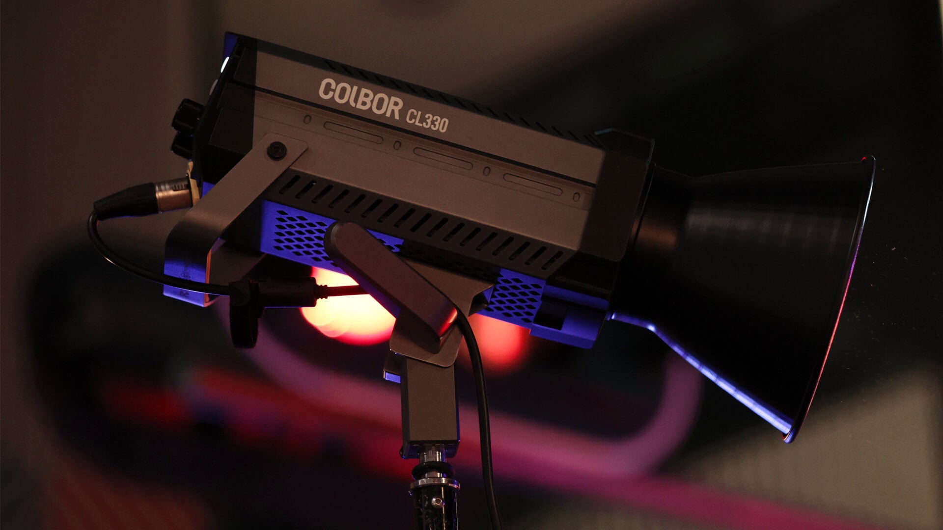 How to set up lighting for car photography?