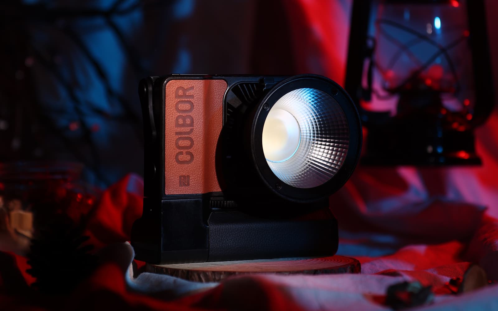 COLBOR Wonder Kit has 4 options of lighting kits for video production